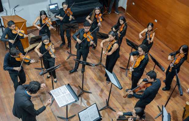 Bogotá afina su futuro musical con el Concurso Internacional de Violín