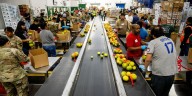 Federal government shutdown threatens SNAP food aid as several states scramble to help