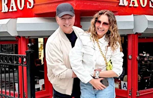 'El amor siempre triunfa': Thalia