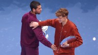 La supremacía de Alcaraz y Sinner levanta suspicacias en el tenis: "Hacen las pistas para beneficiarles"