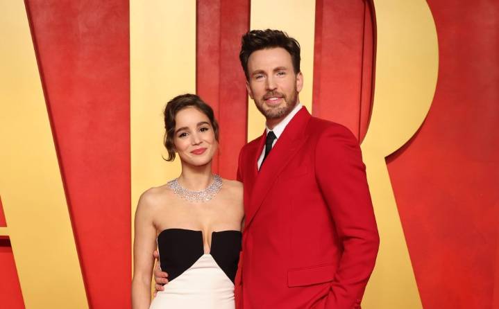 Chris Evans, wife Alba Baptista welcome first child together