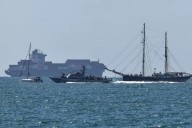 Trasladan a una prisión israelí a más de 470 activistas de la Flotilla Global Sumud