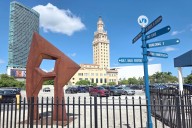 Una nueva demanda combate el regalo de un terreno de Florida para la biblioteca de Trump