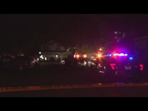 Man barricades himself inside home after threatening family, deputies say