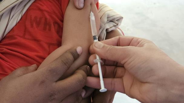 Expertos alertan sobre reaparición del sarampión y baja vacunación en Jalisco