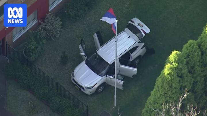 Man jailed for ramming car through gates of Russian consulate in Sydney