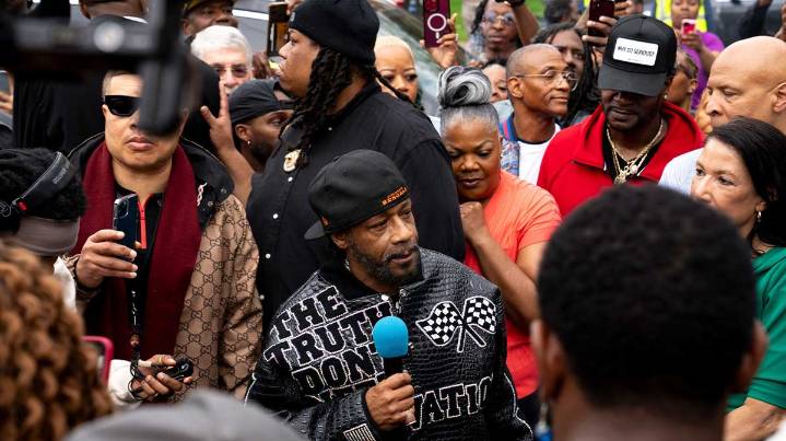 Katt Williams receives honorary doctorate from Miles College