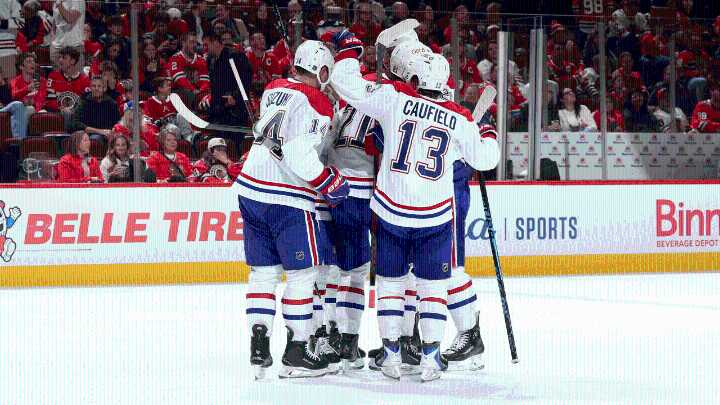 Guhle scores with 15 seconds left in 3rd, Canadiens edge Blackhawks