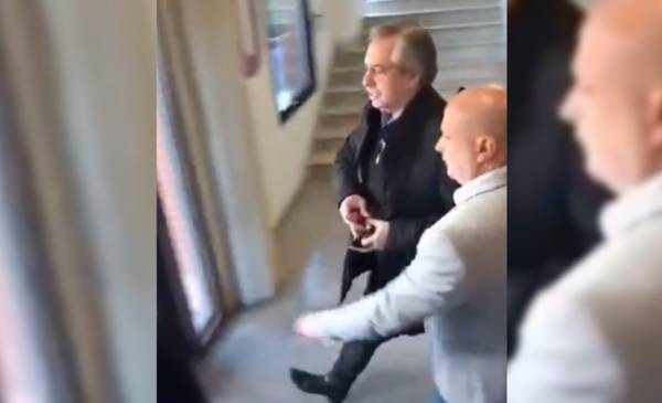 Alberto Fernández apareció, votó y salió a las apuradas: "Defendiendo la democracia"