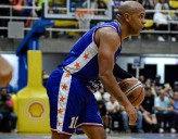 El base Gregory Vargas regresa a México para jugar playoff