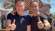 Diego Santilli, con comerciantes en Del Viso