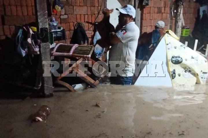 Lluvia deja  afectaciones  en Puerto Vallarta