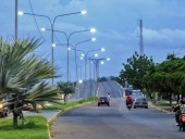Corredor vial Hugo Chávez: nuevas luminarias benefician a 5 parroquias del oeste de Maracaibo