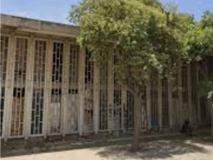 Con el retiro de toneladas de basuras, se cumple la medida cautelar de asear y cerrar la antigua clínica de Puertos