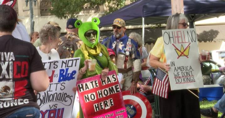 No Kings rally held in downtown Shreveport
