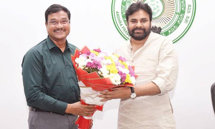 HYDRAA Commissioner A.V. Ranganath Meets AP Deputy CM Pawan Kalyan in Mangalagiri