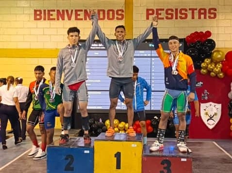 Monagas brilló en campeonato nacional de levantamiento de pesas