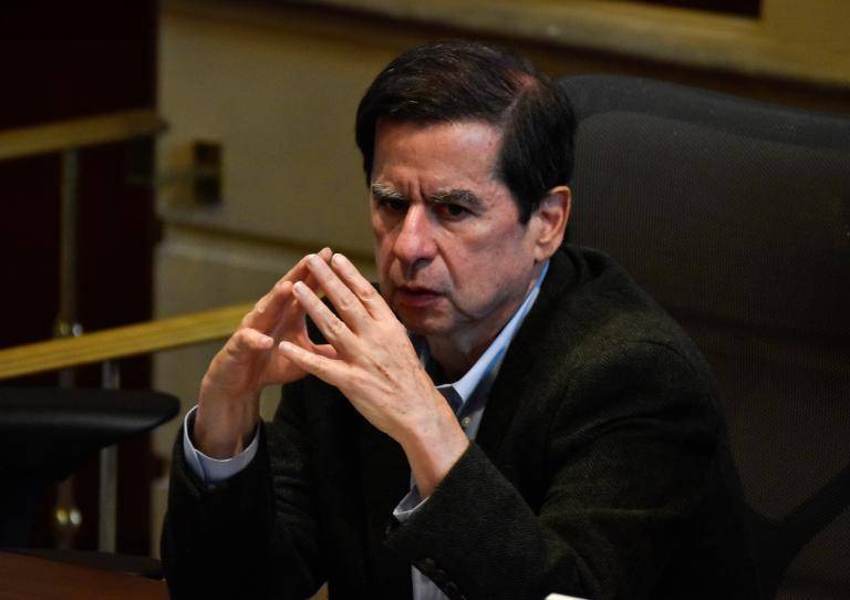 La carta del exministro Cristo a Cepeda, Barreras y Corcho sobre el Frente Amplio: “No puede reducirse a elegir el candidato de Petro”