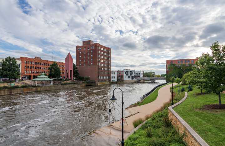 Chicago Suburb Aurora Was Ranked One of the Safest Cities in the U.S.