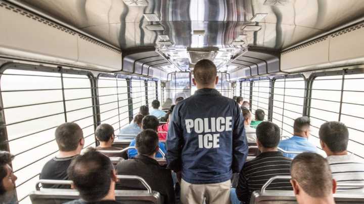 El DHS responde a las críticas y asegura que no deportará de Estados Unidos a estas personas