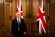 Starmer says Britain will defeat antisemitism
