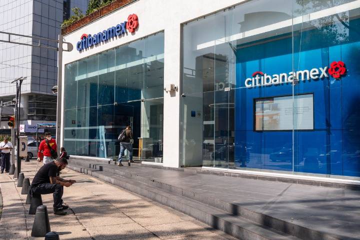 Grupo México presenta oferta para adquirir 100% de Banamex