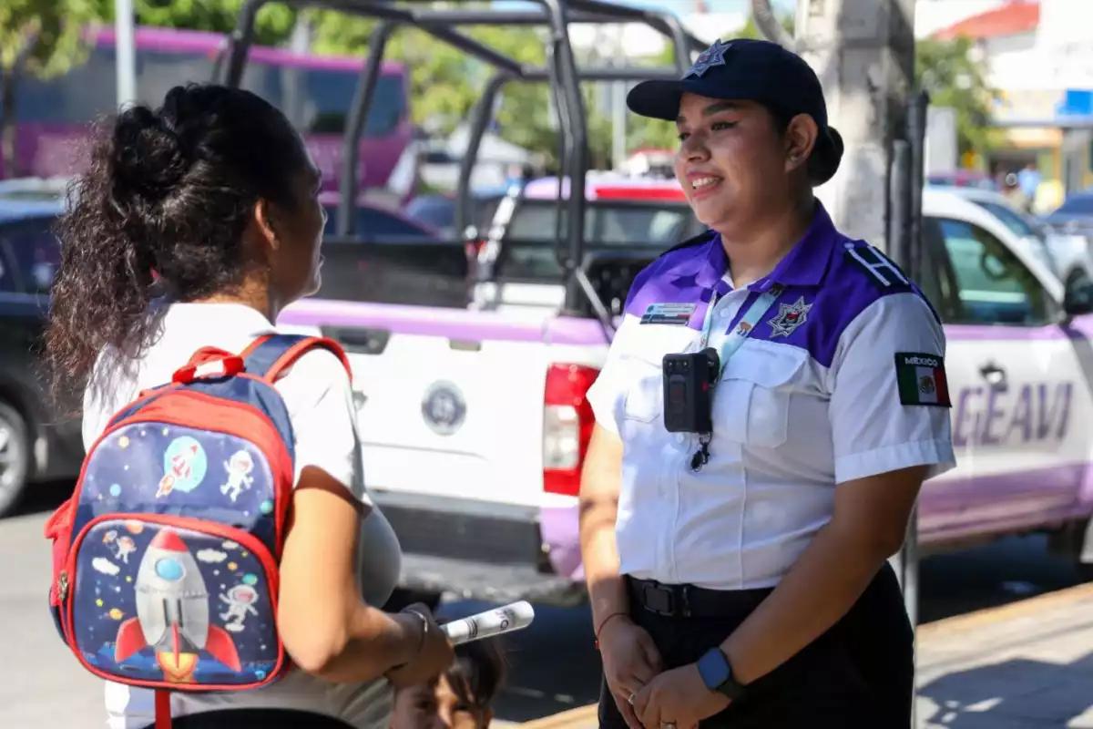 Más de mil mujeres se han acercado a solicitar apoyo ante Geavig en Cancún