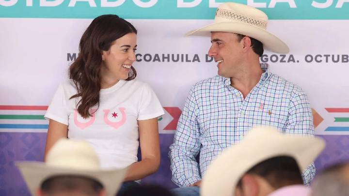 Manolo Jiménez y Paola Rodríguez impulsan prevención del cáncer de mama con Brigada ‘Estar Bien’ en Múzquiz