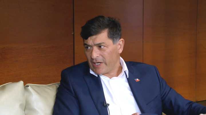Parisi en CNN Deportes: Impulso al ajedrez y los e-sports e infiltrados para combatir violencia en estadios