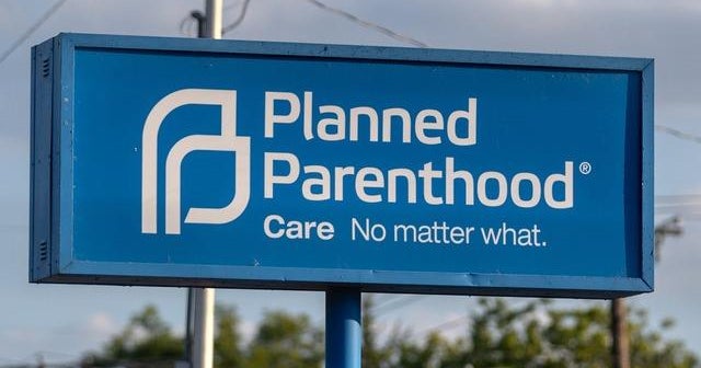 Wisconsin Planned Parenthood resumes offering abortions after a nearly monthlong pause