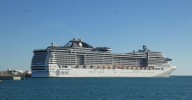 Super lujo crucerista: teatro, casino y hasta un simulador de la Fórmula 1