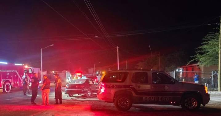 Mujer resulta lesionada en accidente vial; responsable se da a la fuga