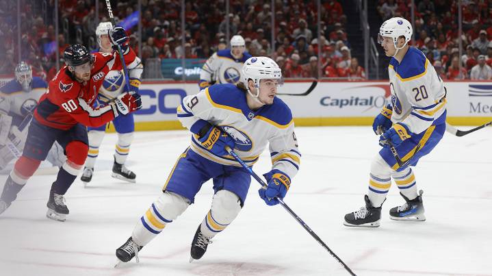 Sabres’ head coach Lindy Ruff reveals that Zach Benson was hospitalized for facial injury