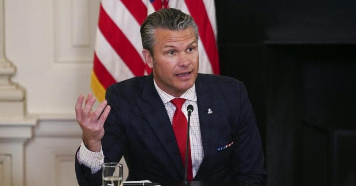 Destruye EU cuatro embarcaciones en el Pacífico oriental y confirman 14 muertos