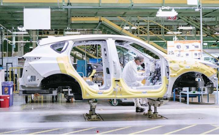 Honda frena producción en Celaya por falta de semiconductores