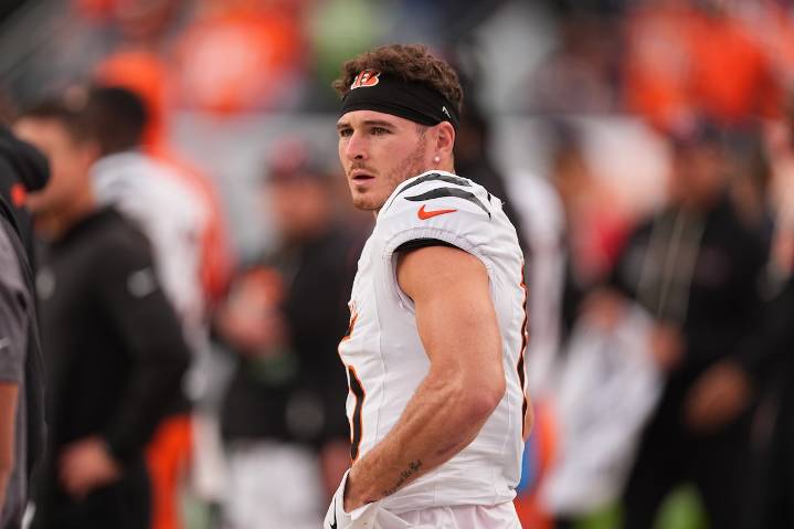 Will the Bengals have Charlie Jones available against the Lions today?