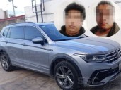 Caen 2 a bordo de camioneta robada a exrector en Tlaxcala