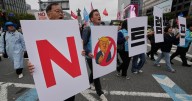 In Japan and South Korea, Trump will promote big investments. But the details are still not clear