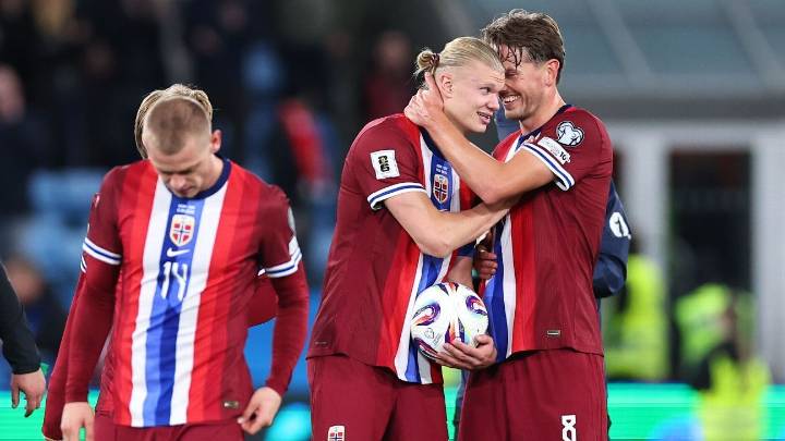 Haaland misses two penalties, still has hat trick in Norway win