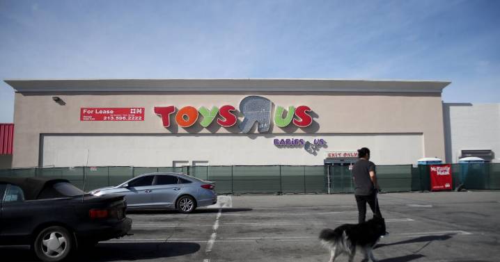 These Toys R Us stores are making a comeback in California