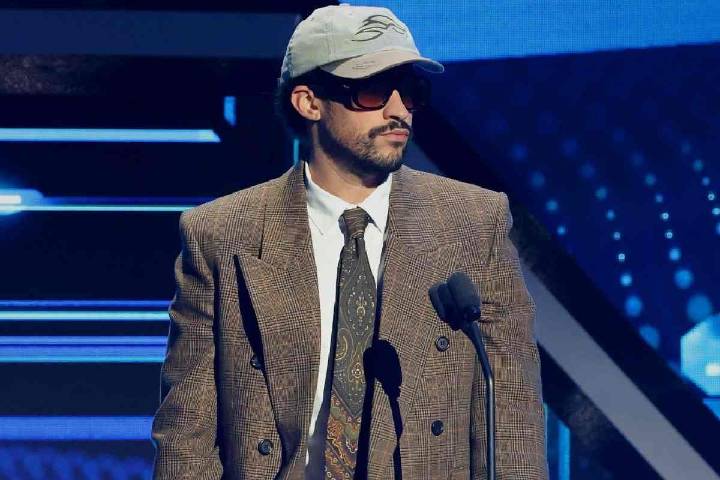 Bad Bunny gana el mejor álbum del año en los Premios Billboard 2025