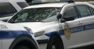 Man arrested in Waikiki after allegedly assaulting three police officers