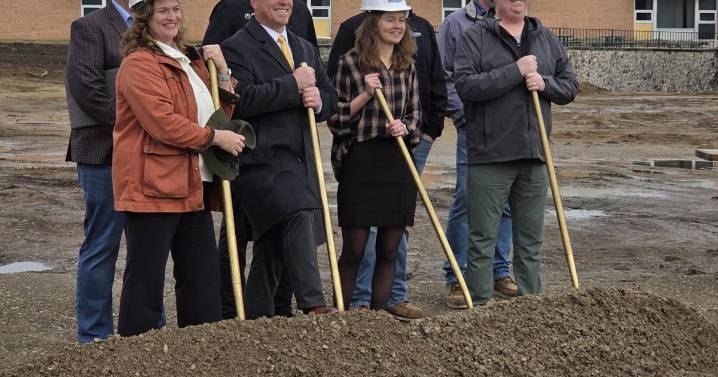Clear Lake Performing Arts Center breaks ground, could be completed in January 2027