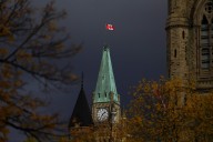 Minority Liberals weigh finances with politics in coming budget