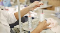 Industria textil: caen las ventas, cierran fábricas y despiden trabajadores