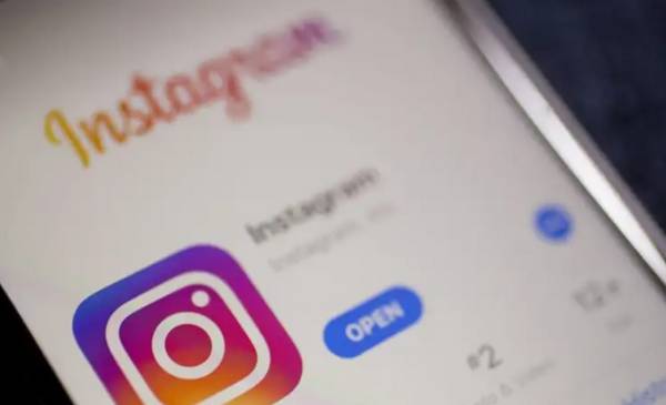Allanamiento por grooming: secuestran un celular y discos rígidos