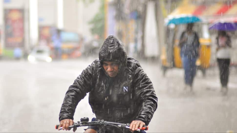 Pune Weather Warning: Arabian Sea Depression Triggers Yellow Alert And Rush Hour Traffic Chaos