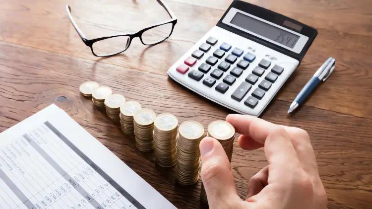 Los impuestos que cambian la vida cotidiana de los mexicanos sin debate ni advertencia