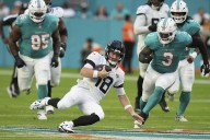 With Wentz out for the season, Vikings sign new QB to practice squad