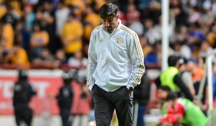 Real Oviesdo despide a Veljko Paunovic, pese a estar fuera de zona de descenso